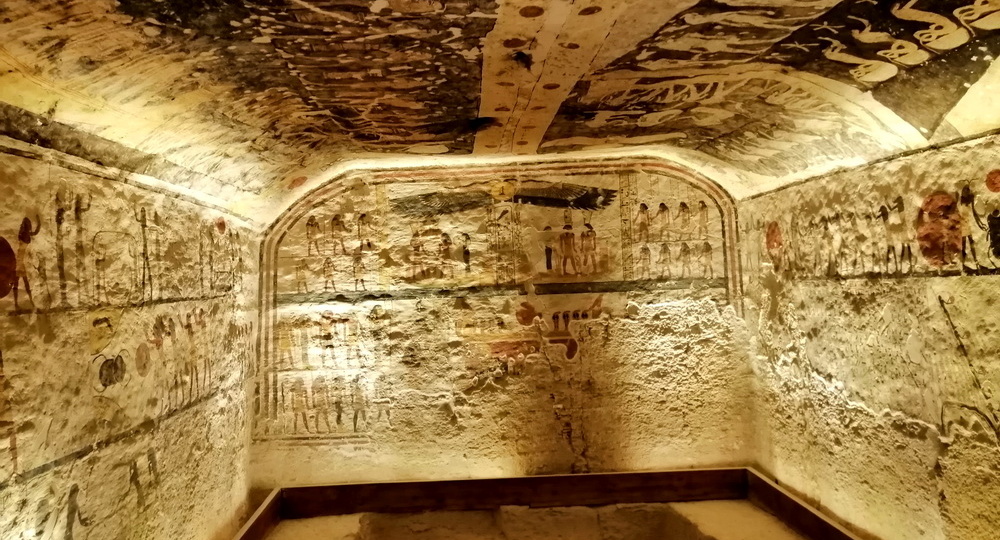 Украшения стен египетских гробниц в Королевской долине