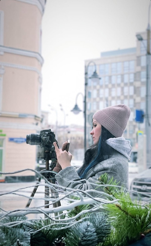 Случайное фото сделанное посетителем кафе из окна, и пересланное мне потом, февраль 2021 год. Пятницкая улица