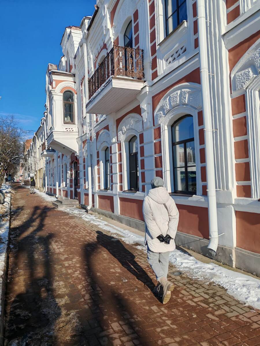  Пройдём вдоль Ярославова дворища