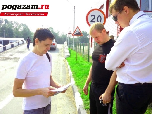 Участники конкурса "Мистер Автосалон" сдали вождение на автоматизированном автодроме КАФС 