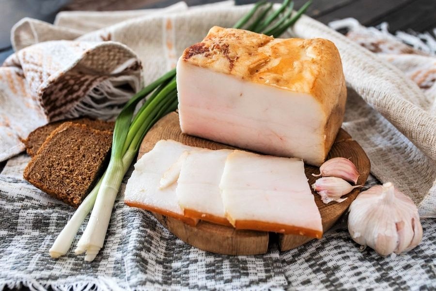 Сало — вкусный источник энергии и здоровья!