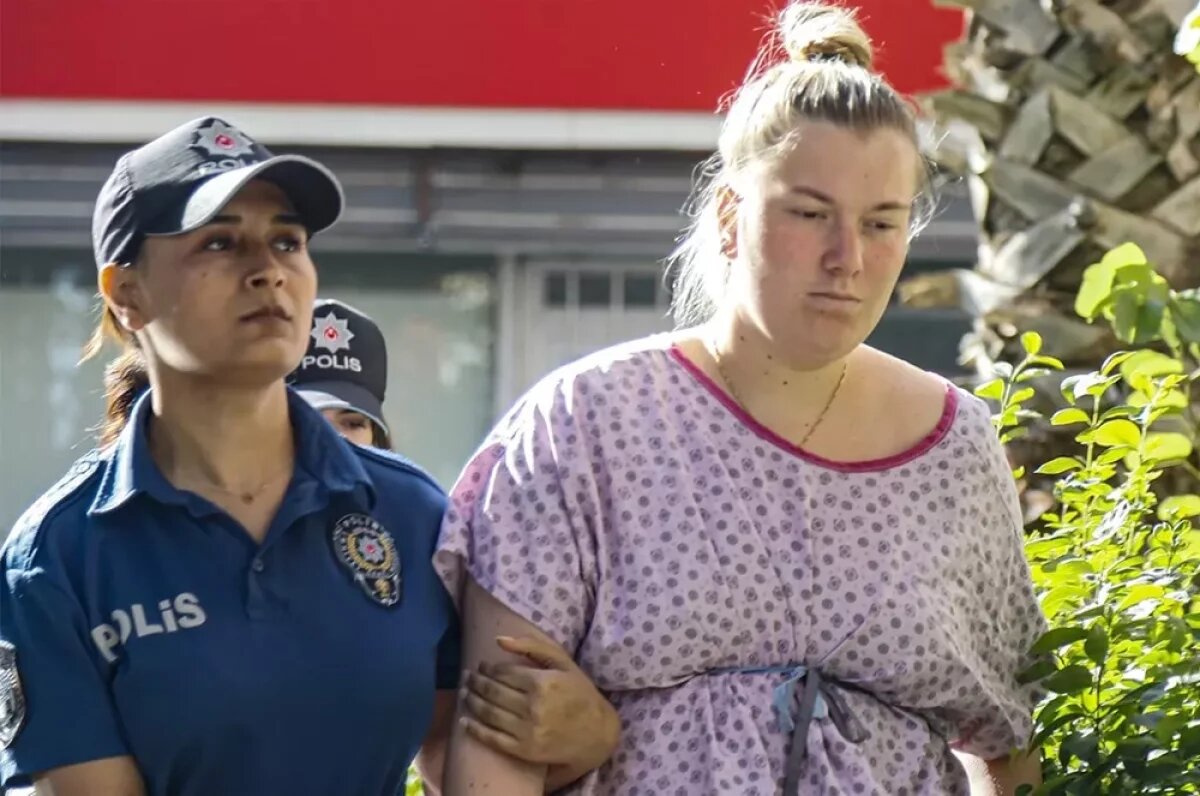    Екатерина Бурнашкина.