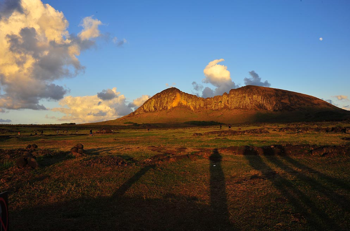 Вулкан Рано-Рараку