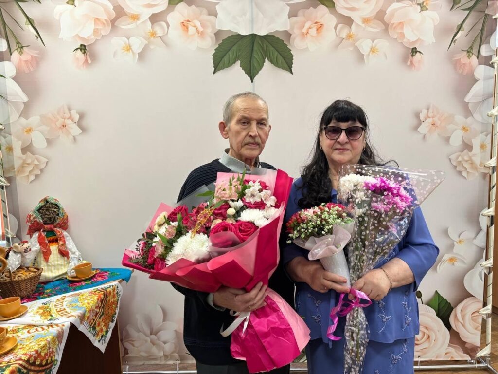    Фото отдела ЗАГС по городу Искитиму и Искитимскому району