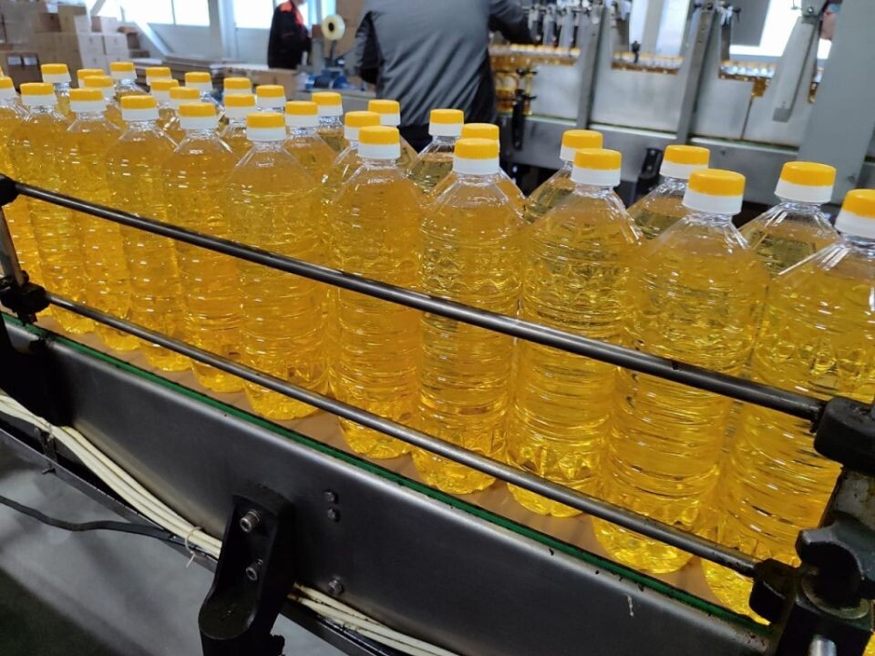    Подсолнечное масло. Источник: Управление Алтайского края по пищевой, перерабатывающей, фармацевтической промышленности и биотехнологиям