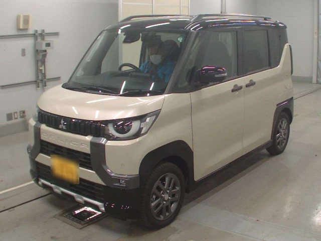 фото с аукциона Delica Mini