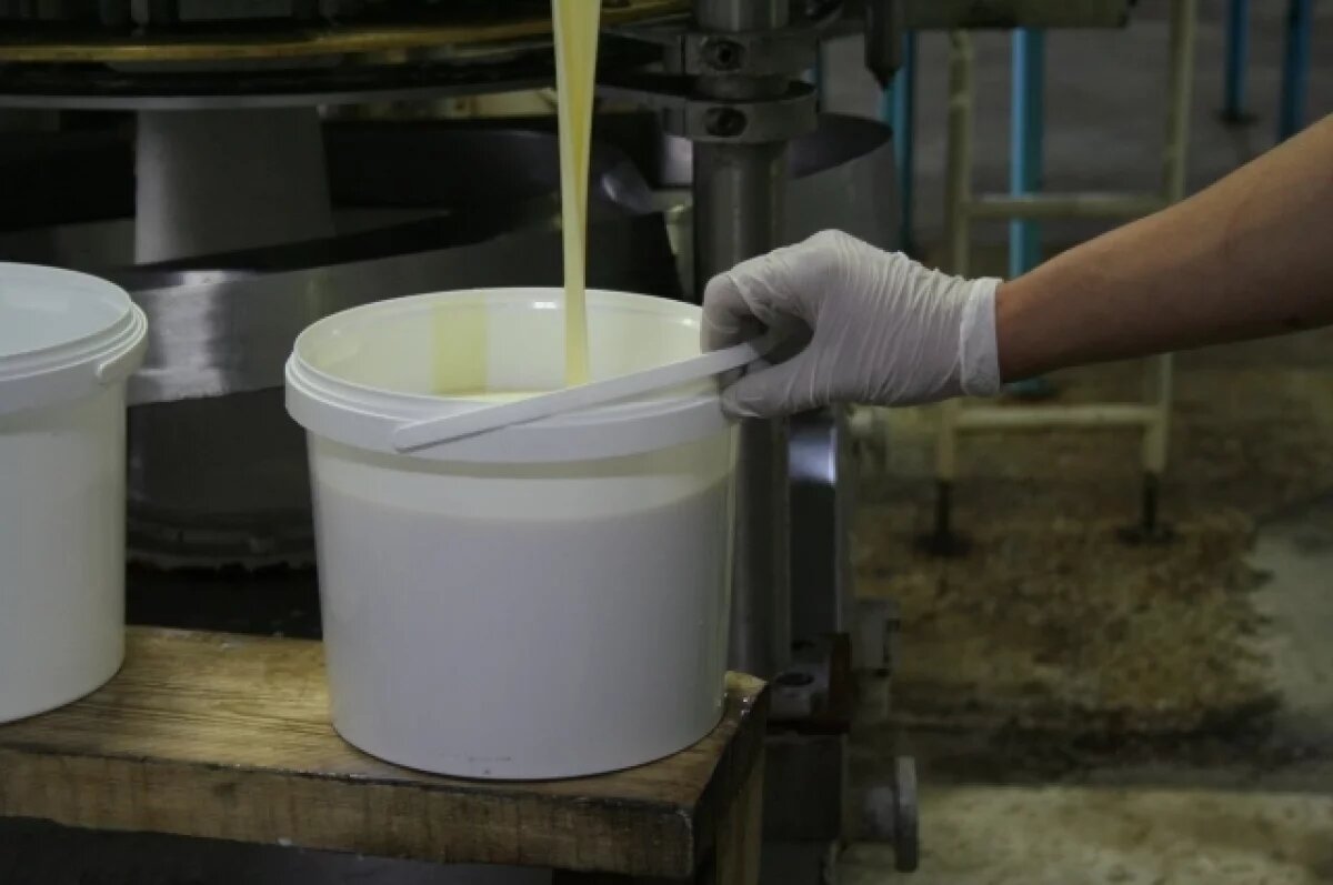    Пограничники не дали вывезти из Омска в Казахстан 19 тонн сгущёнки