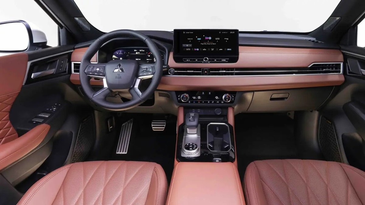 фото: media.mitsubishicars.com  📷
