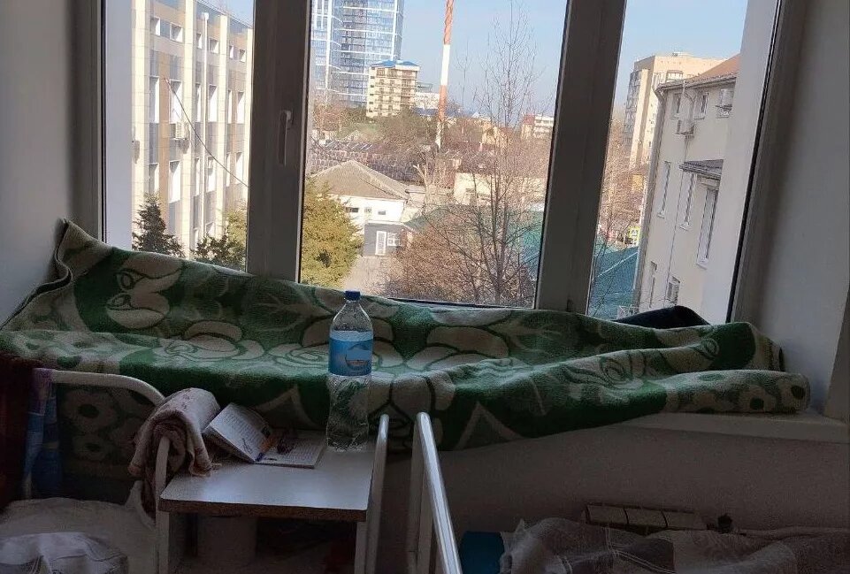 Фото: пациенты больницы.
