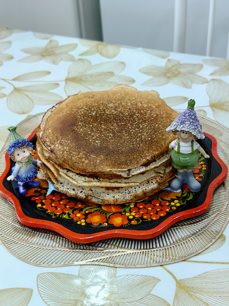 Блины могу, даже люблю их печь