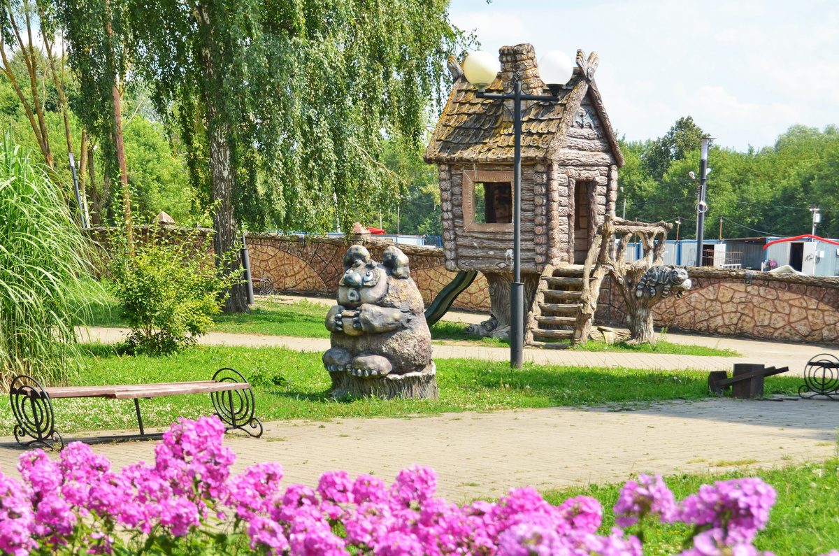 Парк "Три богатыря"