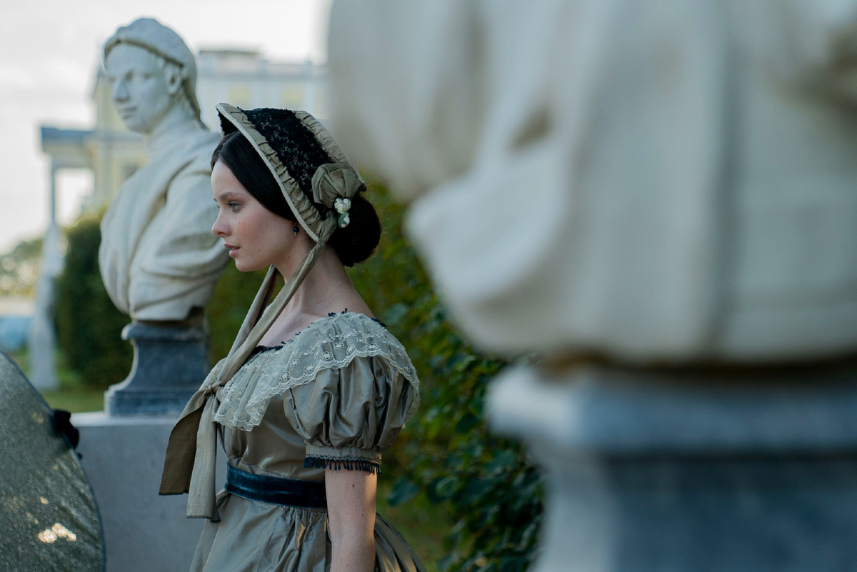 Ксения Трейстер в роли Н. Н. Гончаровой