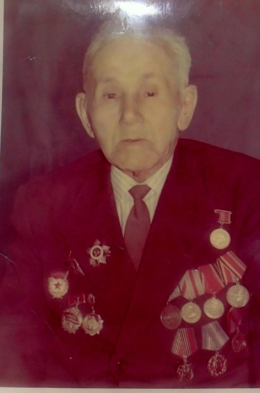 Николай Абрамович Виноградов - дорогой отец, дед и прадед!