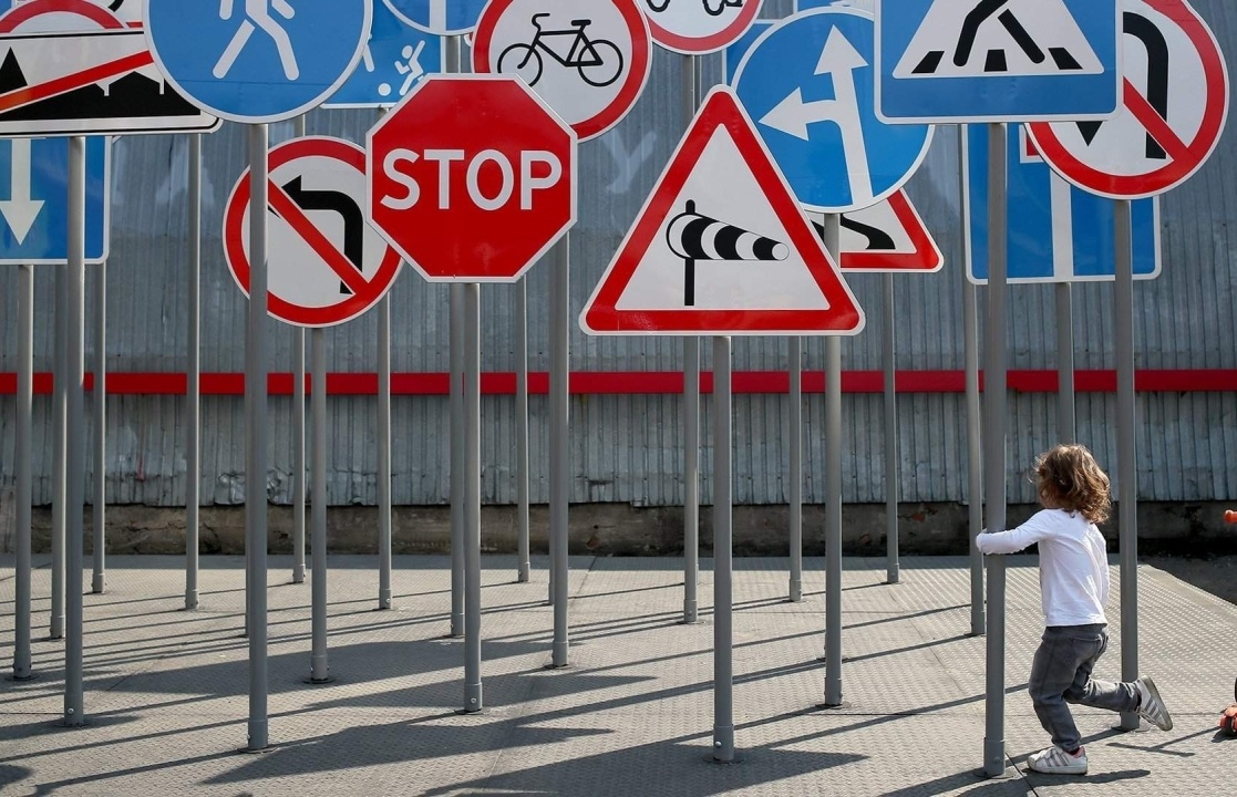    Водителей в России предупредили о появлении новых дорожных знаков