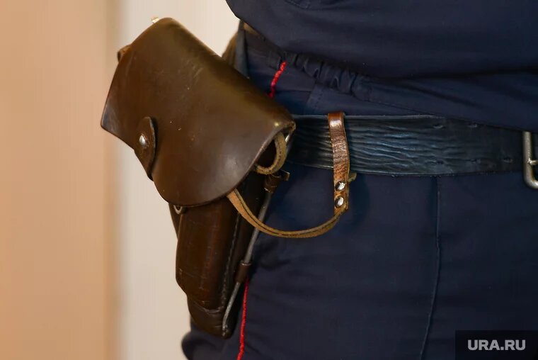 Полицейского задержали прямо на рабочем месте. Фото: Вадим Ахметов © URA.RU