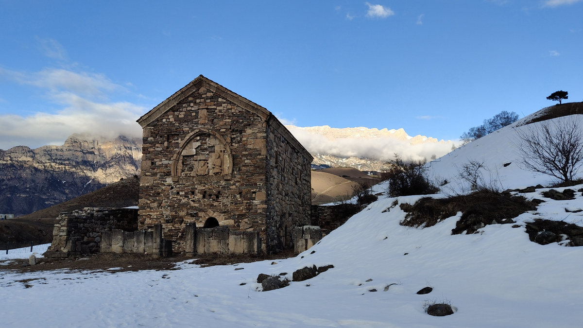 Храм Тхаба-Ерды в Ингушетии