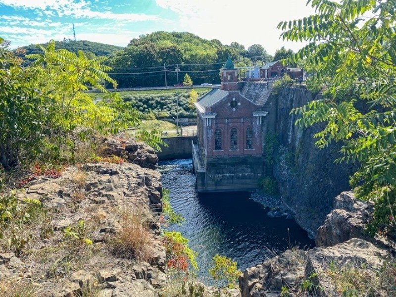 Река Пассаик. Старинная фабрика