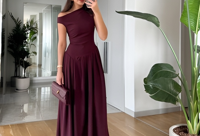 Какие платья будут носить модницы в весенне-летнем сезоне: 10 самых желанных фасонов, которые помогут создать неповторимый образ