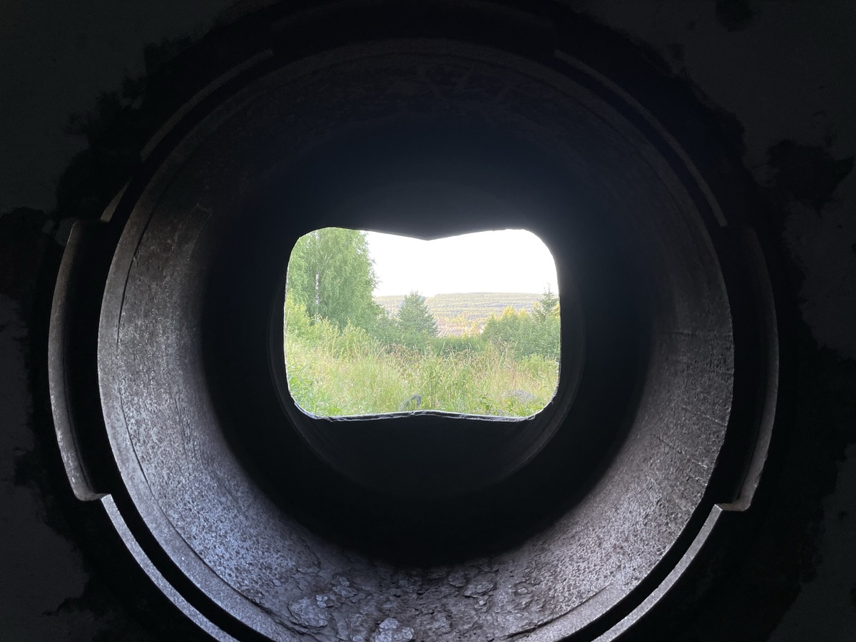 Вид на местность из бронеколпака. Фото автора, 2023 год