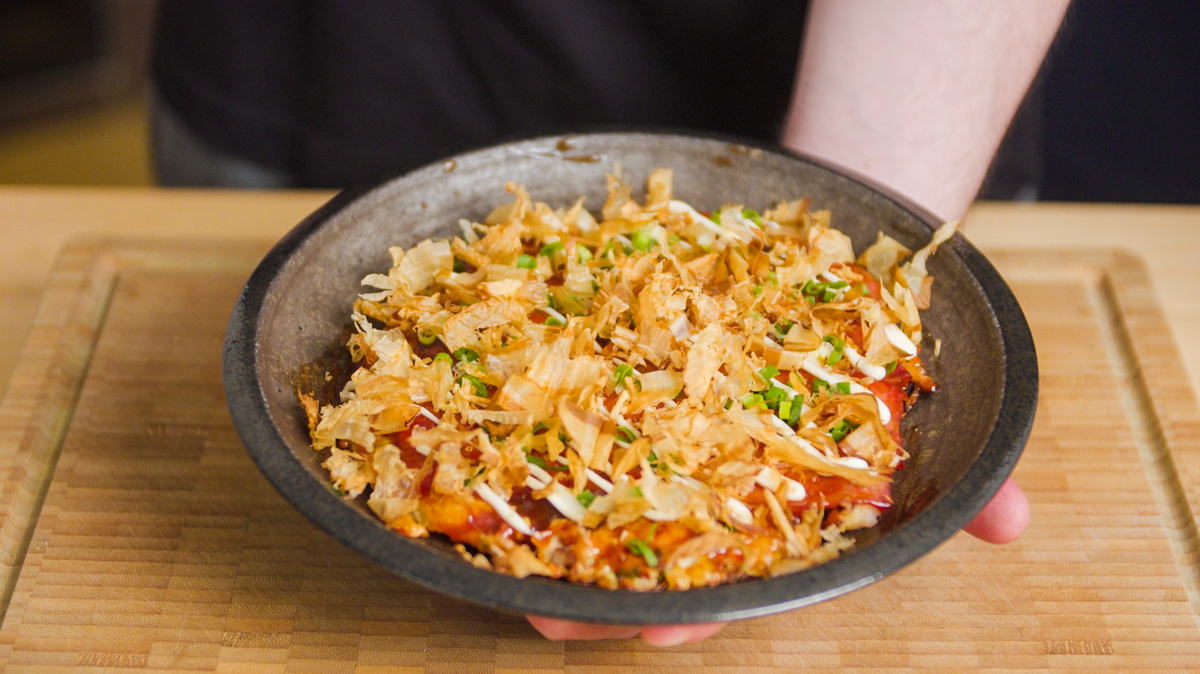 Окономияки.