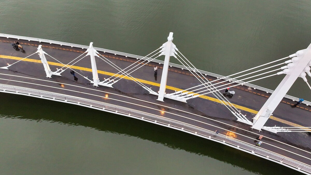 Реальные фотографии моста. Источник mos.ru