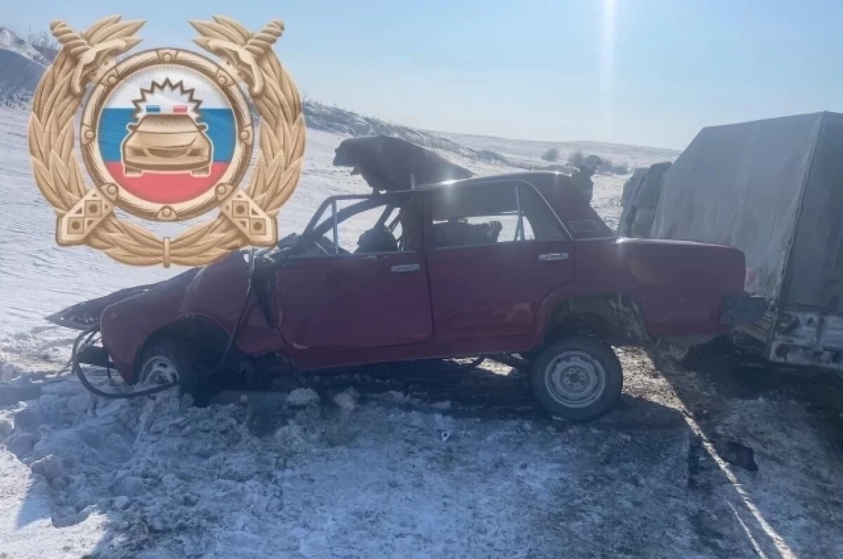    Один человек погиб и 4 пострадали в ДТП на трассе под Саратовом