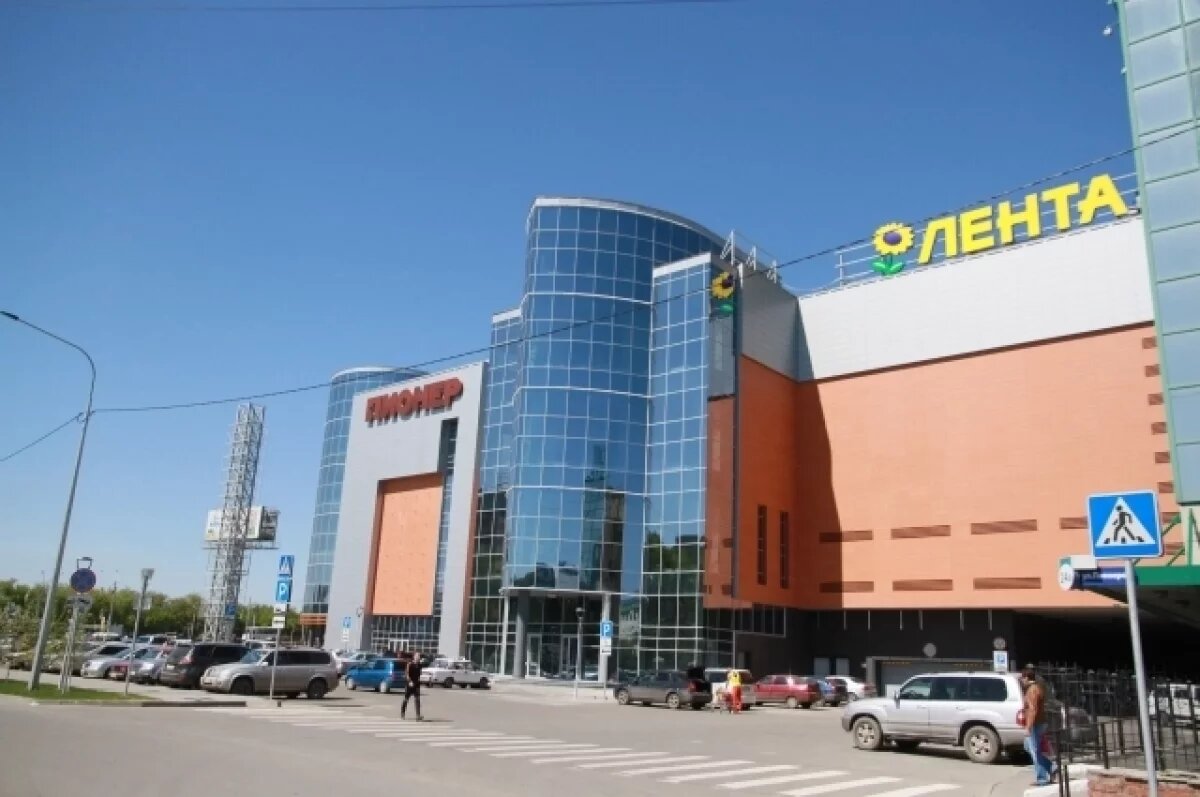    ТЦ «Пионер» в Барнауле проверят из-за закрытого эвакуационного выхода