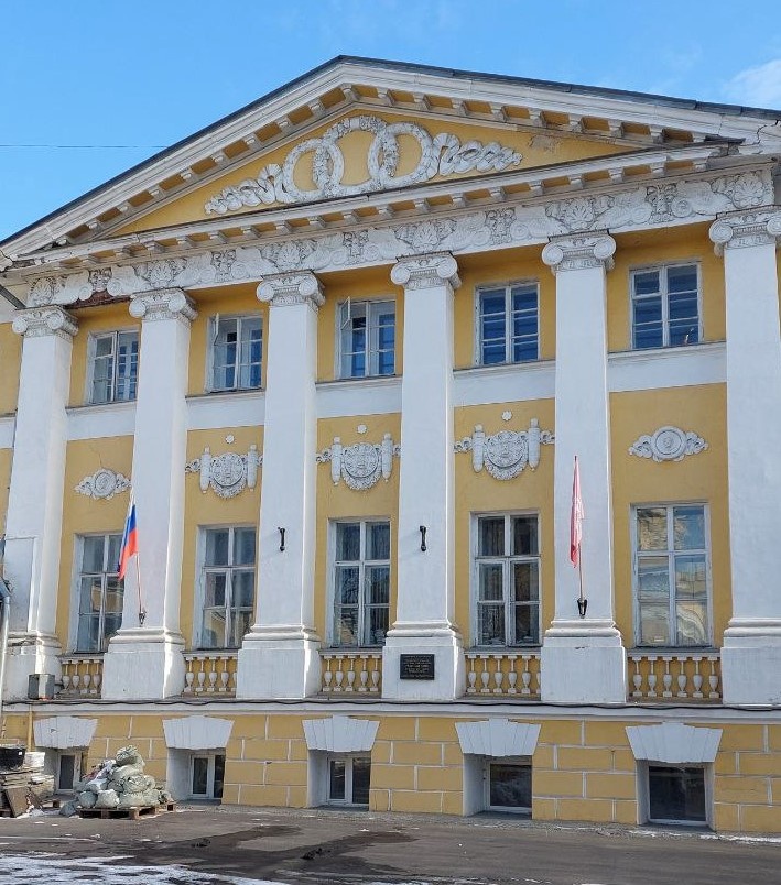 Главный дом усадьбы Долгова - Жемочкина на Большой Ордынке. Фото автора, февраль 2025 года 