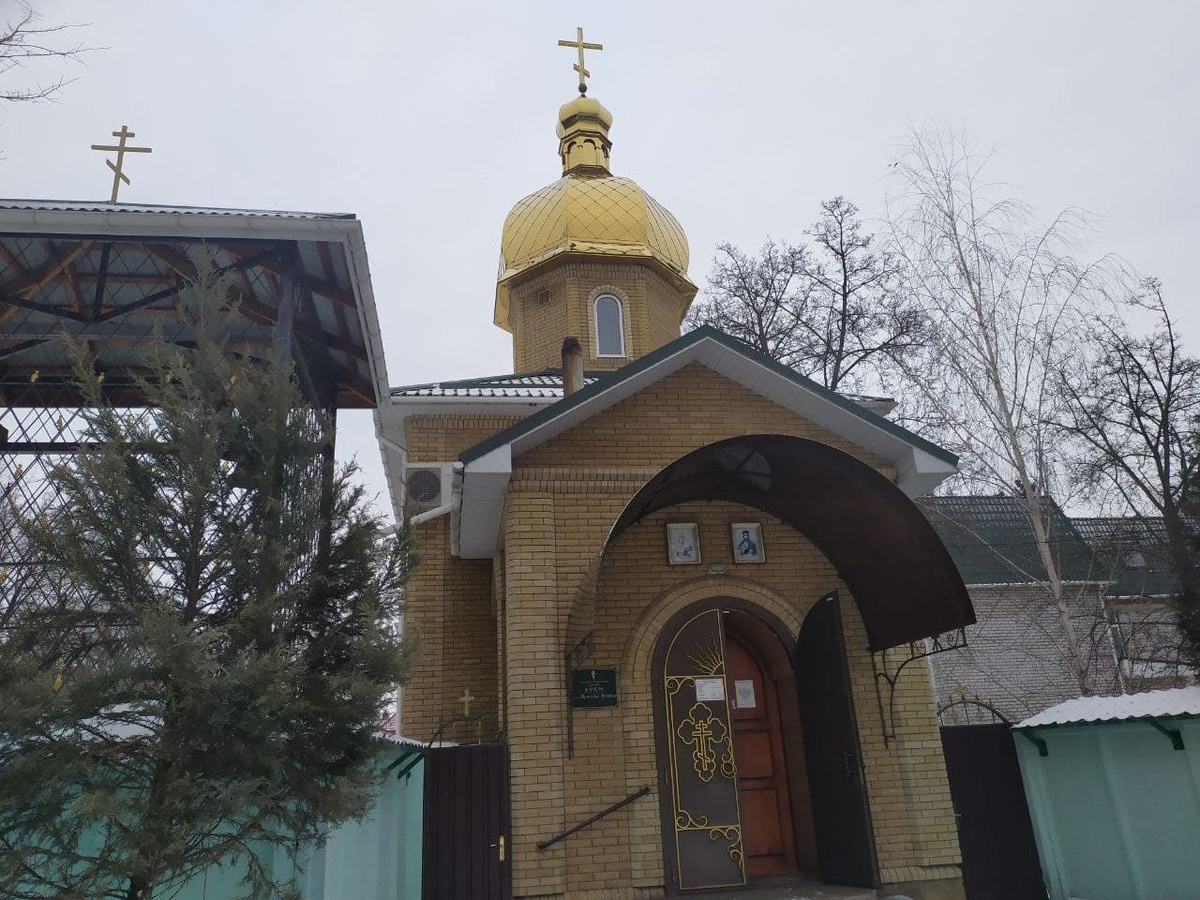 Иду в храм, чтобы узнать ответы на свои вопросы, касающиеся Прошеного воскресенья