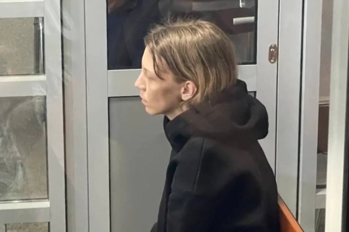    Пермячка Шатова разревелась в суде, слушая свои показания об убийстве сына