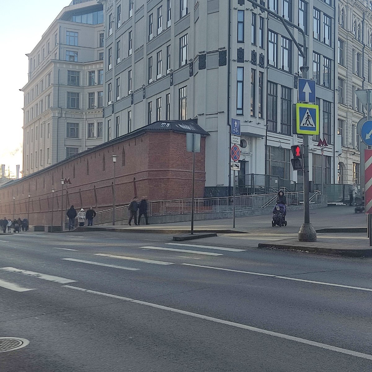 Реконструированная стена Китай- города