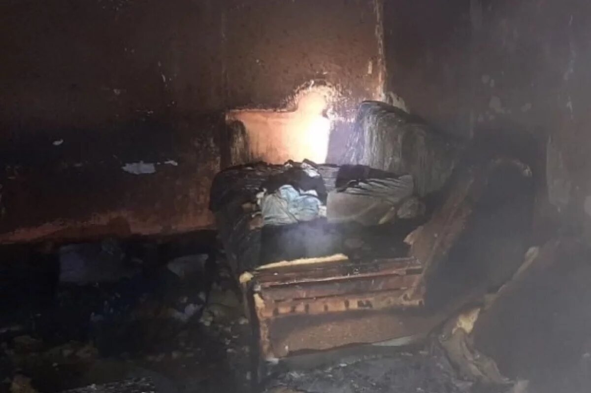    В Судаке из горящей комнаты спасли хозяйку дома