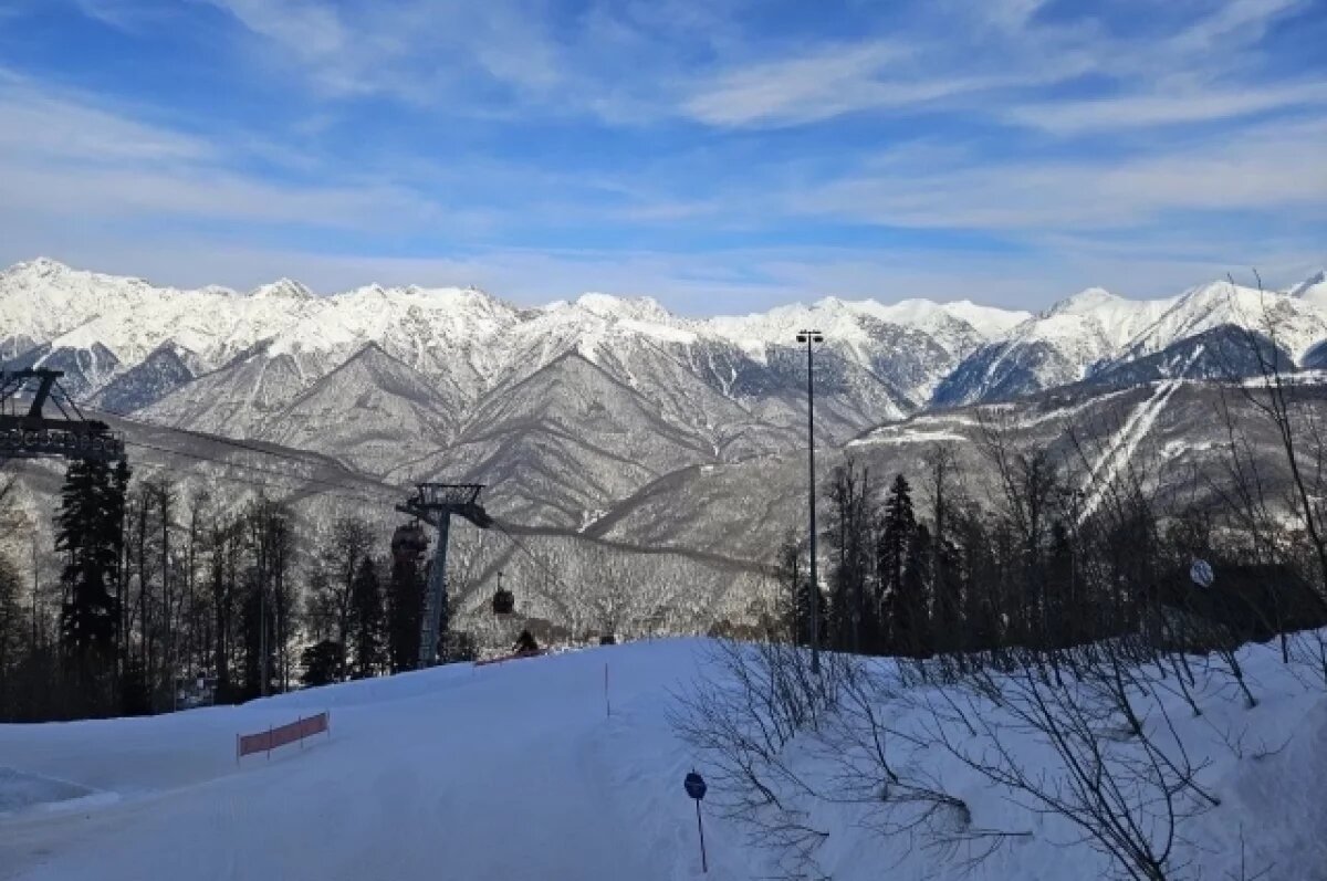    В МЧС рассказали подробности спасения пропавших в горах Сочи сноубордистов