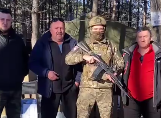    Бойцы СВО поблагодарили жителей Кваркенского района за гуманитарную помощь и подарки Кристина Просвиркина