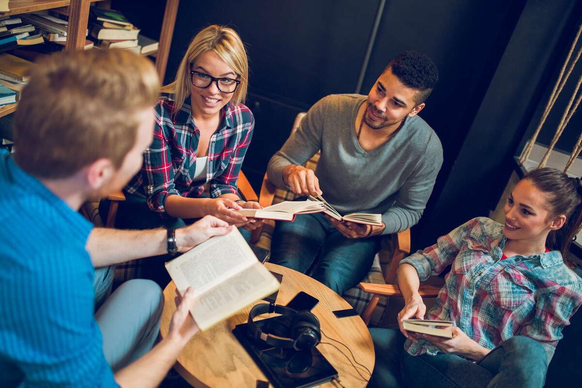    Как я организовала книжный онлайн-клуб для практики английского