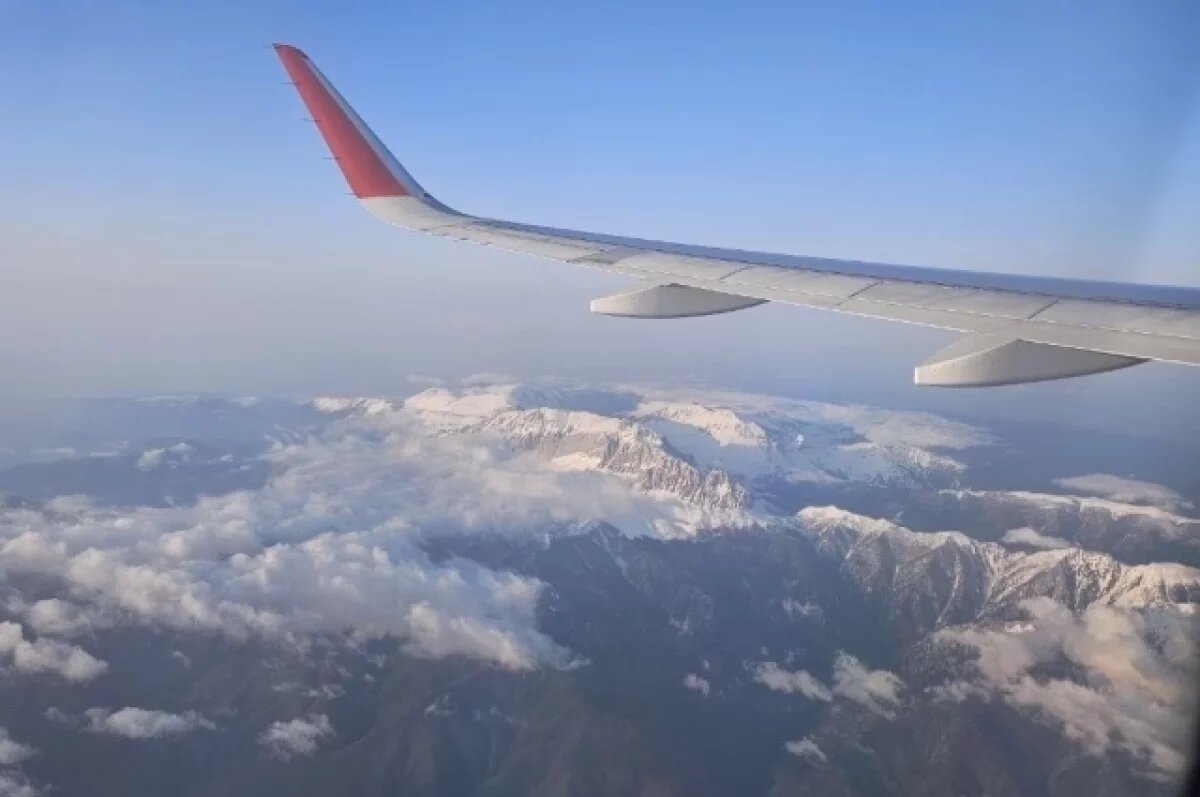    В Сочи начали возвращаться ушедшие на запасные аэродромы самолеты