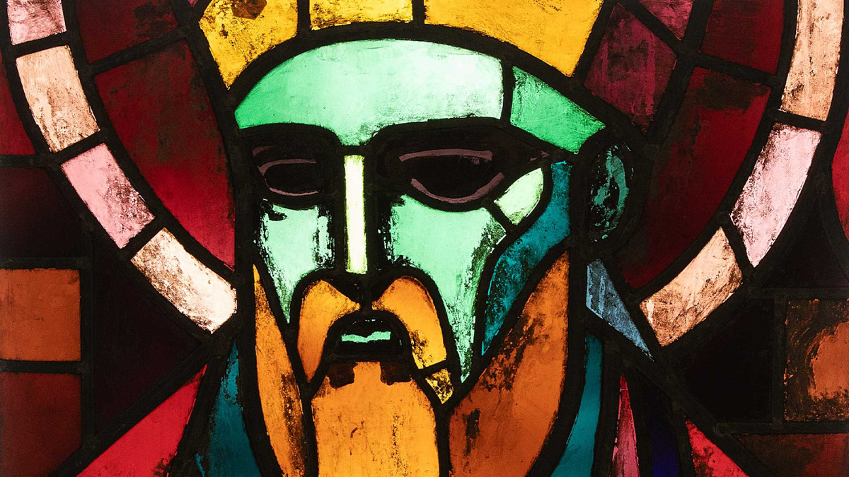 Поль Лузье. Святой Франциск Сальский. 1937 год. Витраж, созданный для Нотр-Дам де Пари, внесён в список исторических памятников. Источник: Département de l'Aube - DAP -Elsa Viollet.