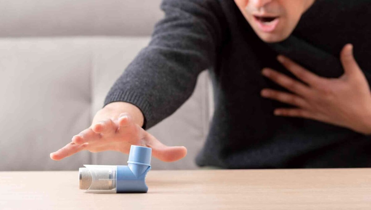    Приступы удушья при астме могут привести к смерти человека. Источник изображения: herminahospitals.com