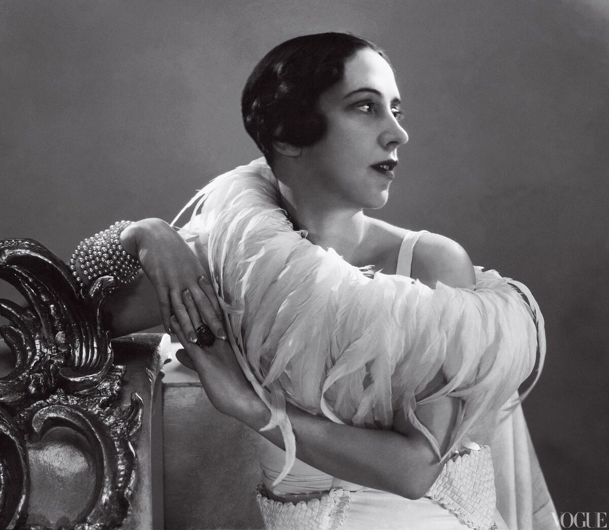 Портрет Эльзы Скиапарелли. Фотограф Джордж Хойнинген-Хюэн. Vogue, 1 сентября 1932 г.