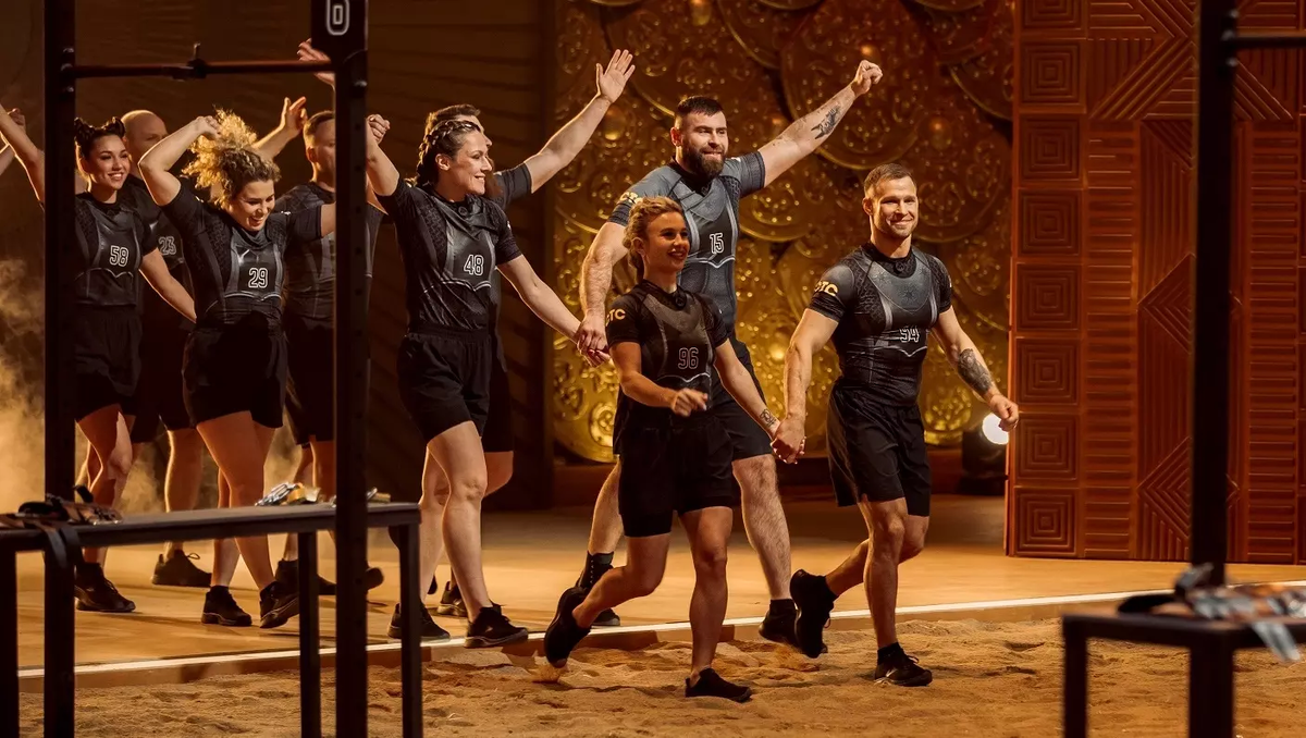 Фото: пресс-служба канала СТС. Участники шоу «Богатырские игры»
