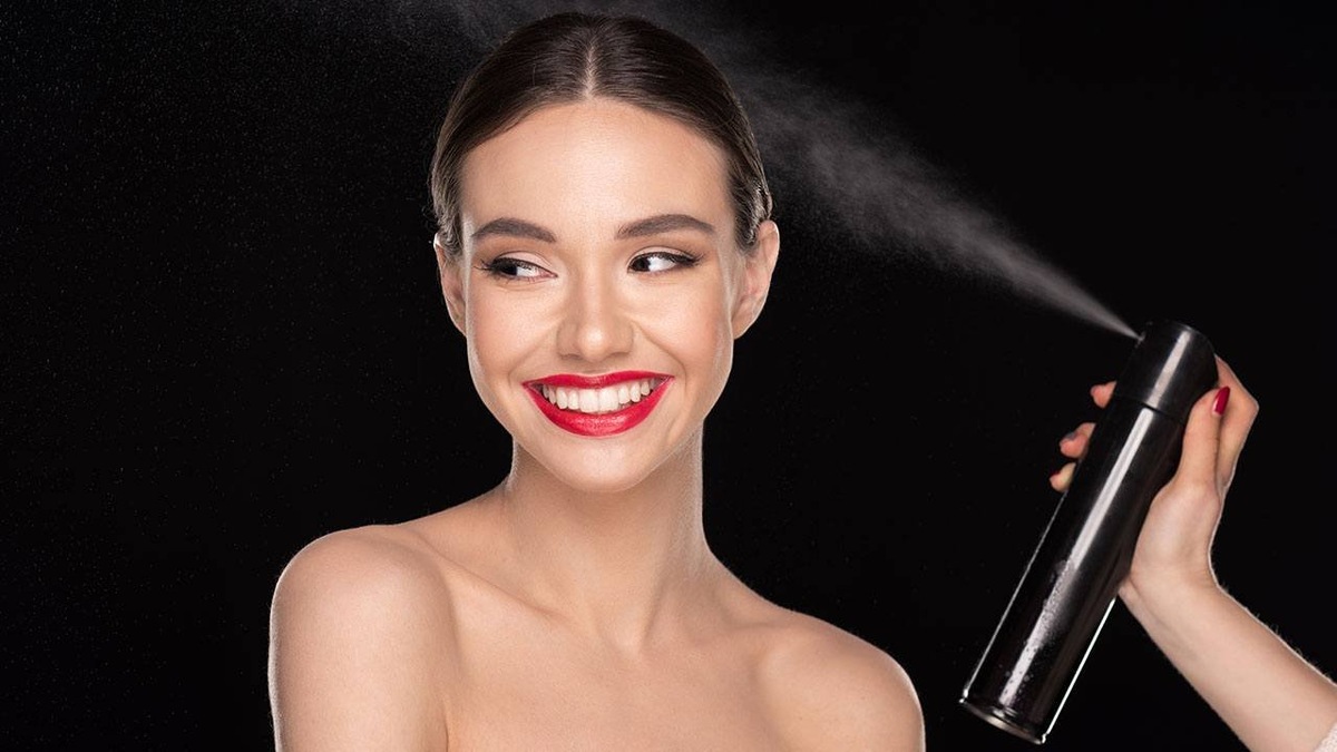 Термозащитный спрей для волос: невидимый щит на пути к здоровым локонам