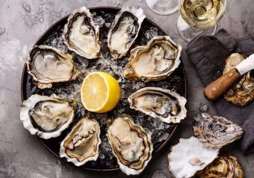 Фото: Устрица Люмьер живая купить в Екатеринбурге с доставкой.  molluska.ru