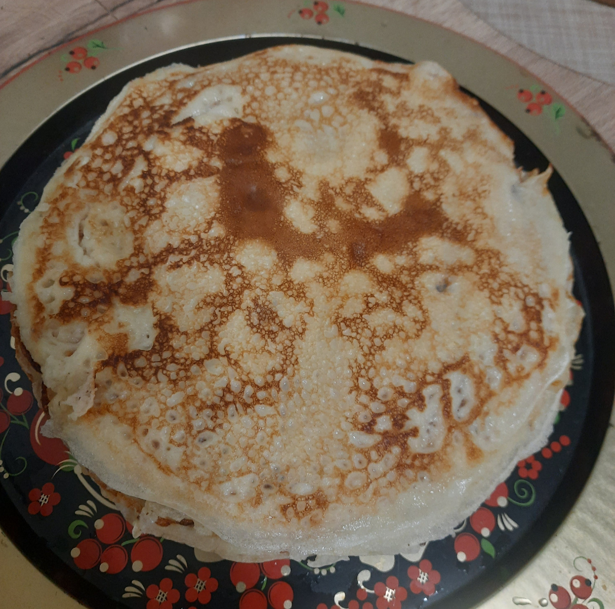 Напекла вот вчера блинов 😅