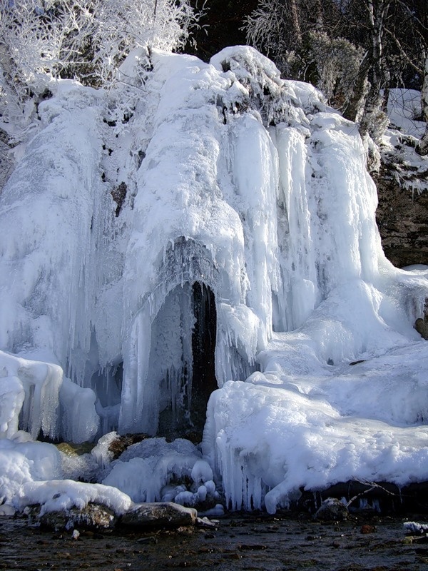 Водопад Плакун, Кунгурская пещера