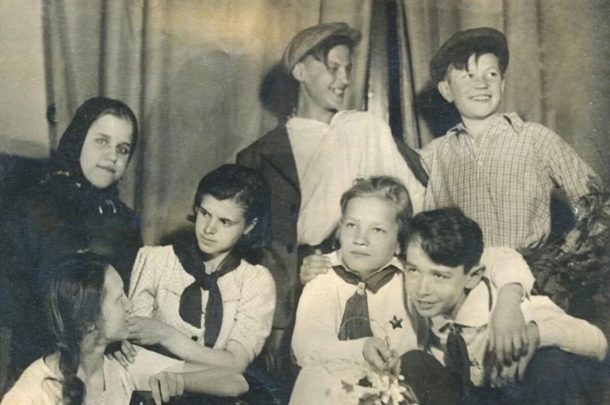    Выставка «Счастливое детство» познакомит посетителей с бытом детей довоенного времени.