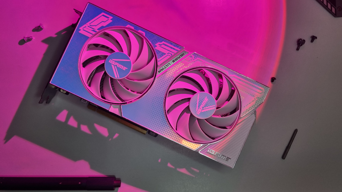 RTX 4060 Ultra — холодная, тихая и мощная. Идеальна для игр в FHD. Цена: 31 500 ₽.