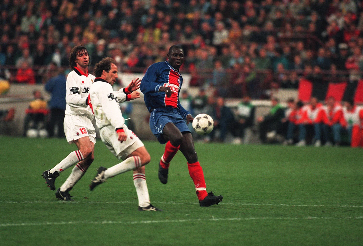 Джордж Веа во время игры в 1995 году (Фото Georges MERILLON·Gamma-Rapho via Getty Images)