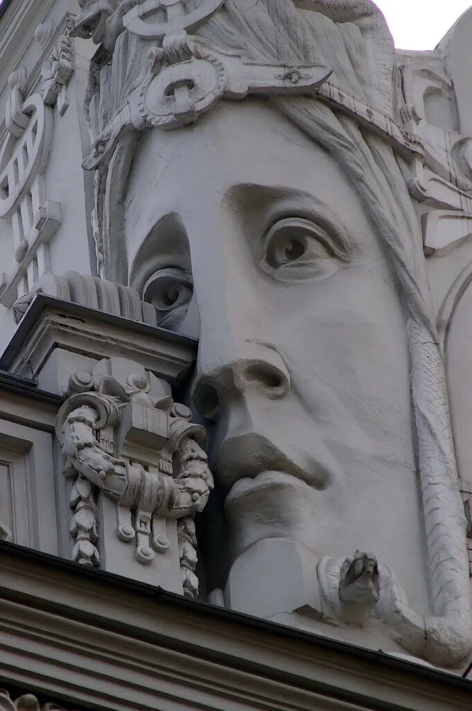 Архитектура и элементы декора стиля модерн.