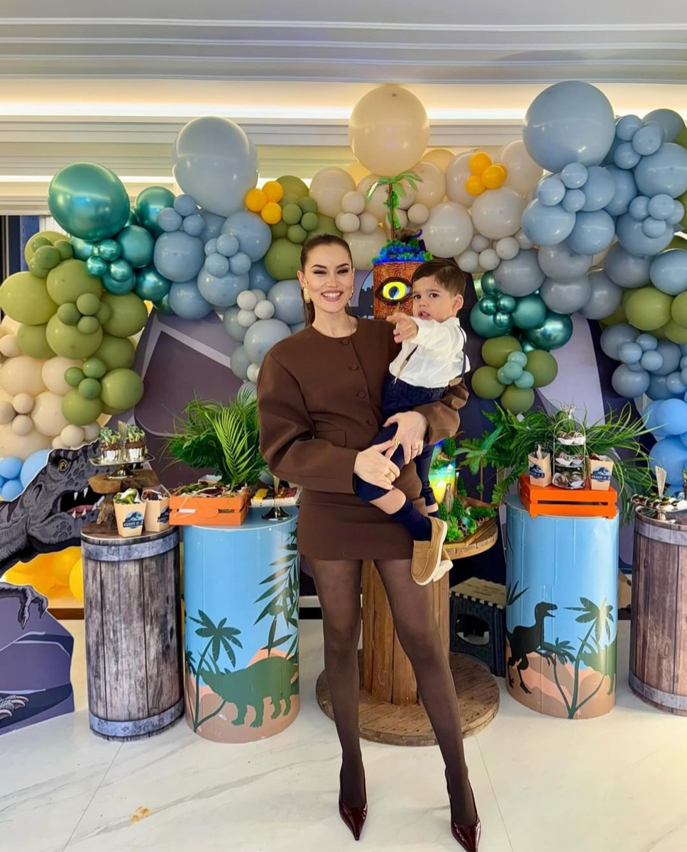 Фото из социальных сетей актрисы