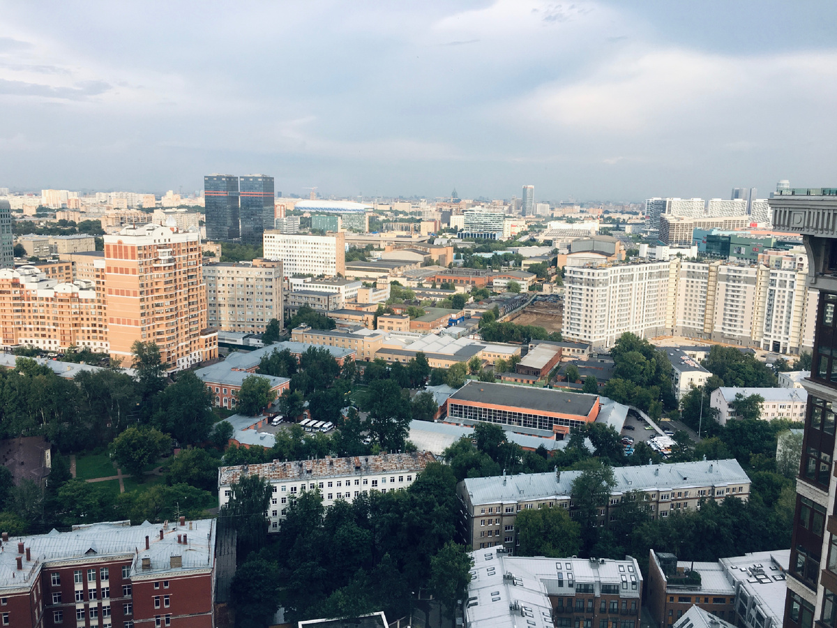 Воспоминания из моего архива. Слишком высокий этаж, но вид прекрасен. 